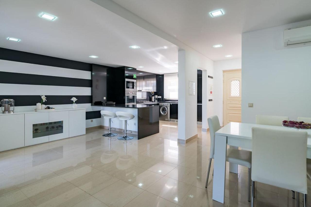 Cantinho By Intiholidays Holiday home *